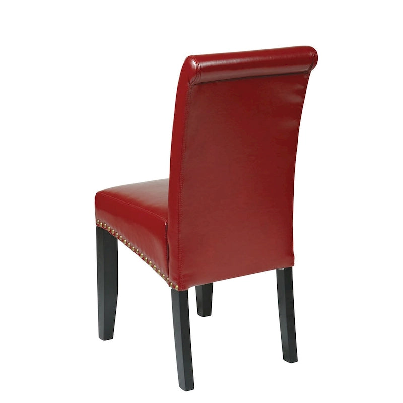 Chaise Eco Parsons en similicuir clouté