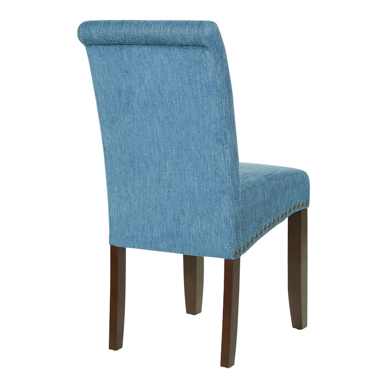 Chaise Eco Parsons en similicuir clouté