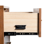 Ensemble de chambre bas de gamme avec fauteuil à oreilles en bouclette du milieu du siècle